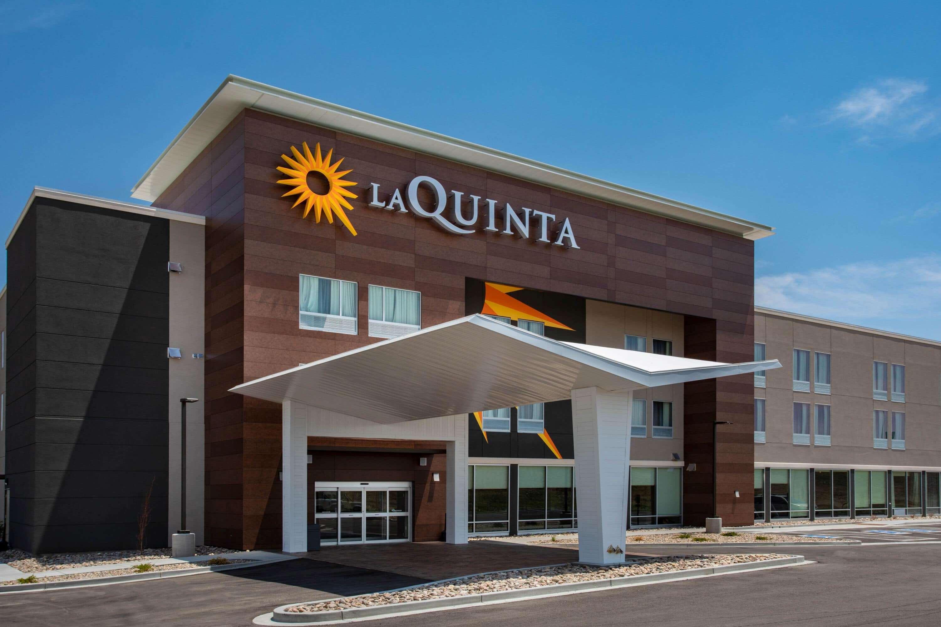 Hotel La Quinta & By Wyndham 3*